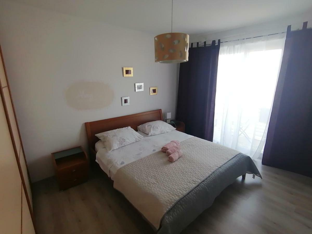 Apartments Bernarda, เยเซรา ภายนอก รูปภาพ