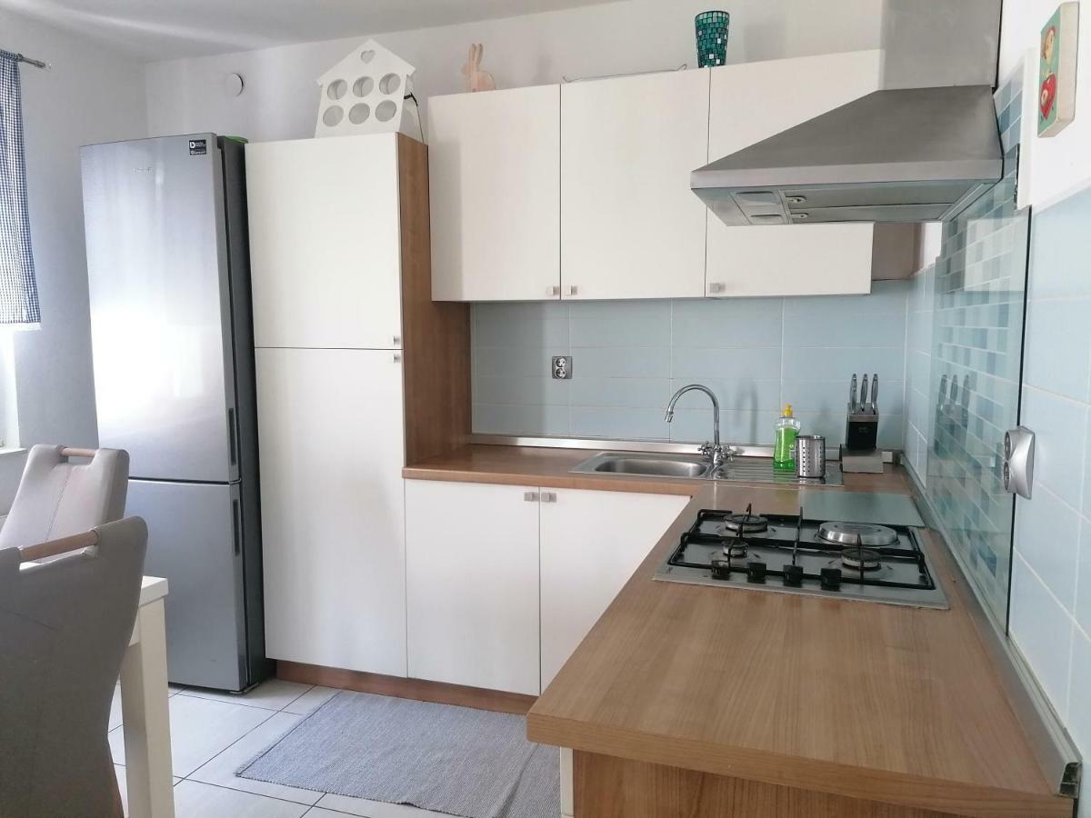Apartments Bernarda, เยเซรา ภายนอก รูปภาพ