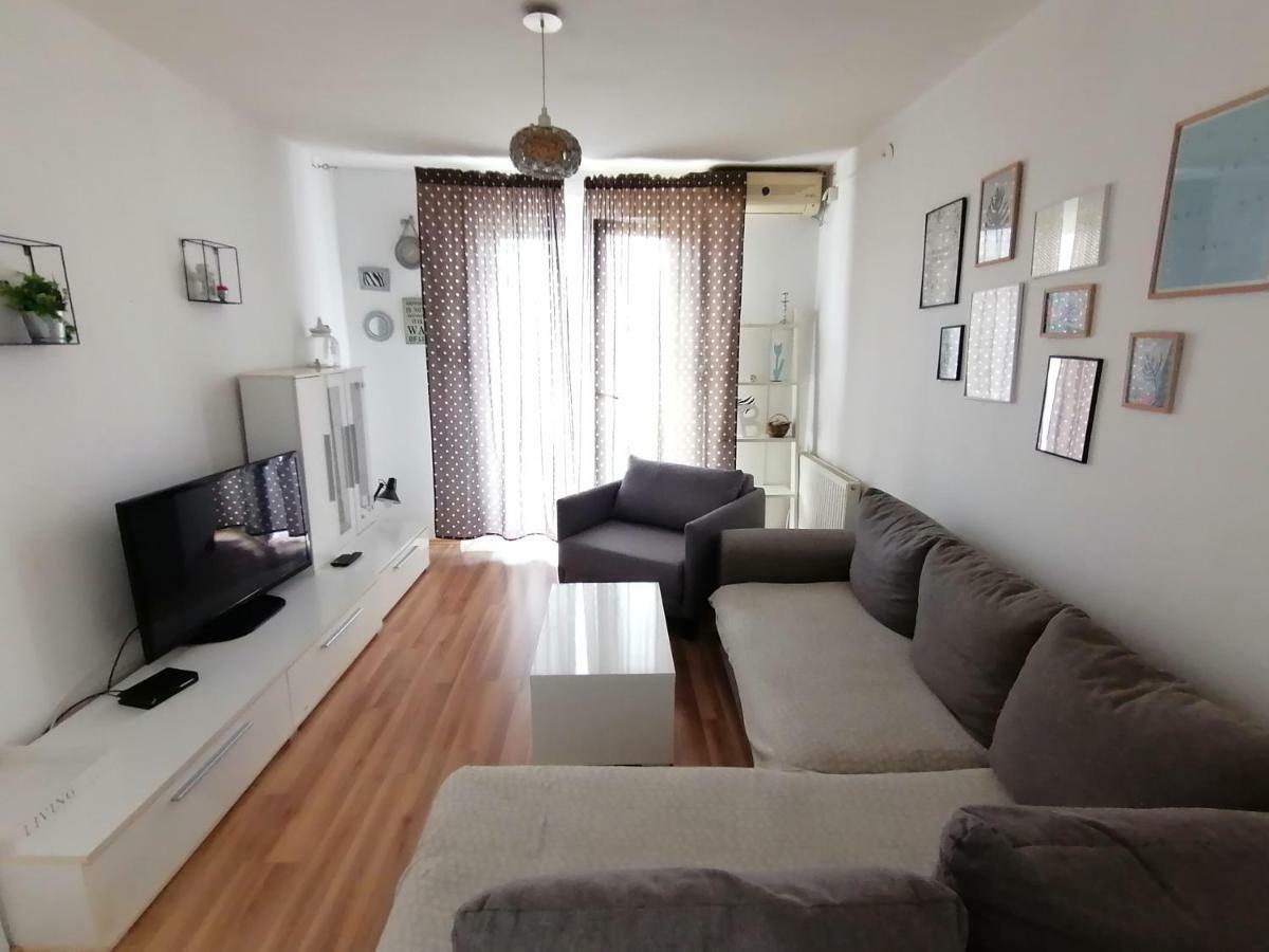 Apartments Bernarda, เยเซรา ภายนอก รูปภาพ